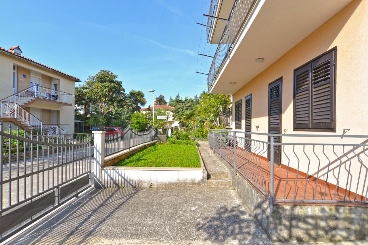 Apartment Ljiljana 1553 Novigrad  Exterior photo