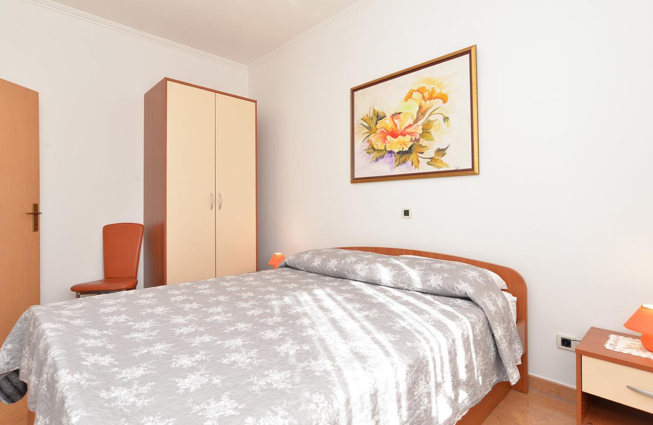 Apartment Ljiljana 1553 Novigrad  Exterior photo